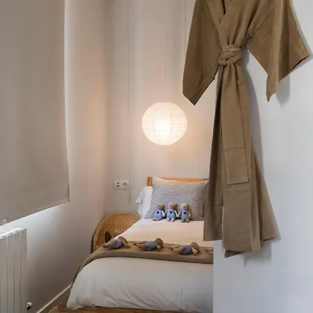 Apartment Bed&bcn Diagonal 5 *